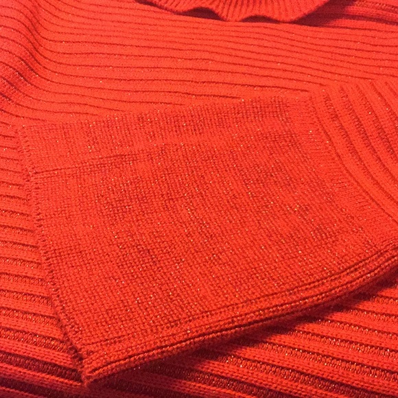 Red Shimmery Wweater by Calvin Klein NEW with Tags FAST SHIP ~ Soft and Comfy! - Picture 6 of 8